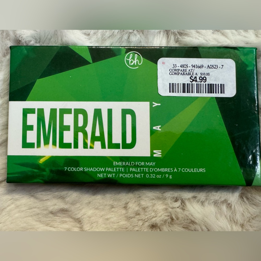 BH Cosmetics Emerald Eyeshadow Palette and Catrice blush bundle